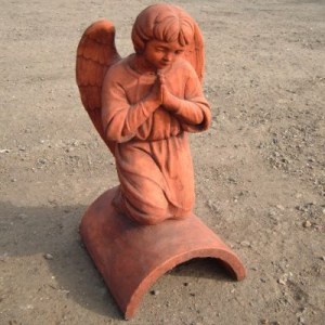 Angel praying half round